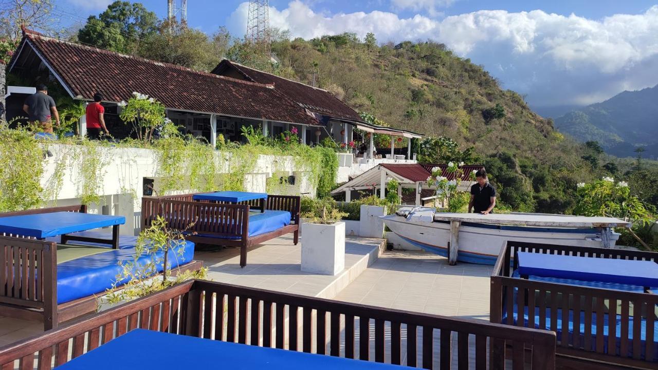 Waenis Sunset View Hotel And Restaurant, Amed, Bali Exterior foto